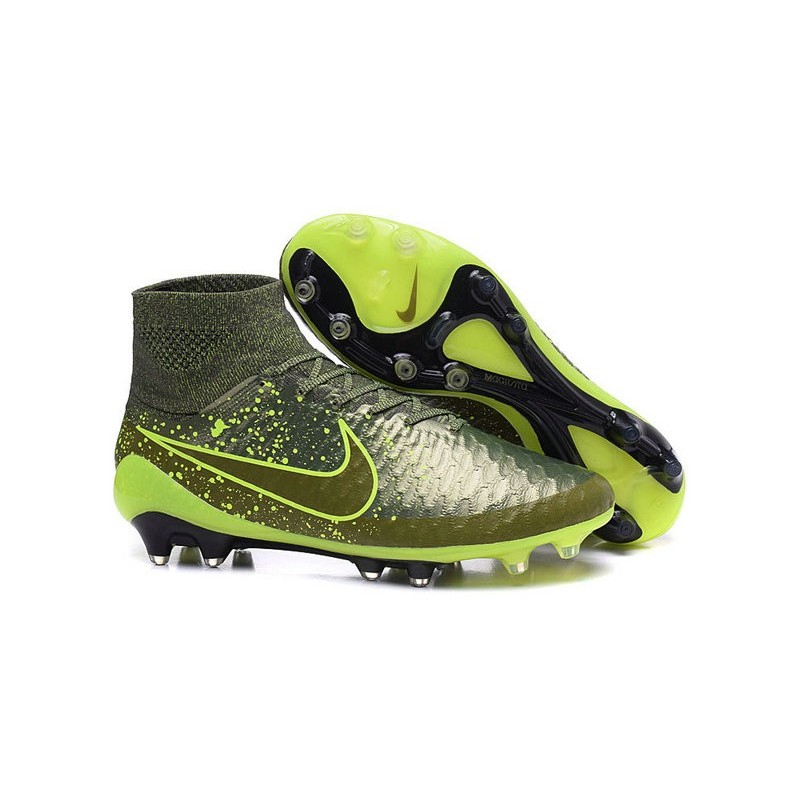 scarpe calcio nike 2015