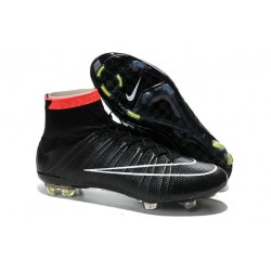 Nike Scrapa Calcio Mercurial Superfly Iv FG Tacchetti Nero Bianco