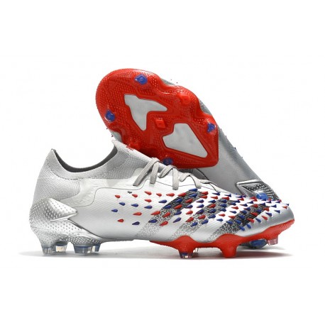 adida Predator Freak.1 Low FG Argento Metallico Nero Core Scarlatto