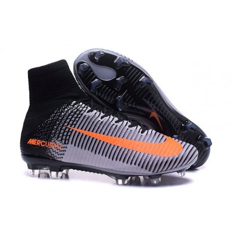 Scarpa Cristiano Ronaldo Nike Mercurial Superfly V FG Bianco Nero Arancio